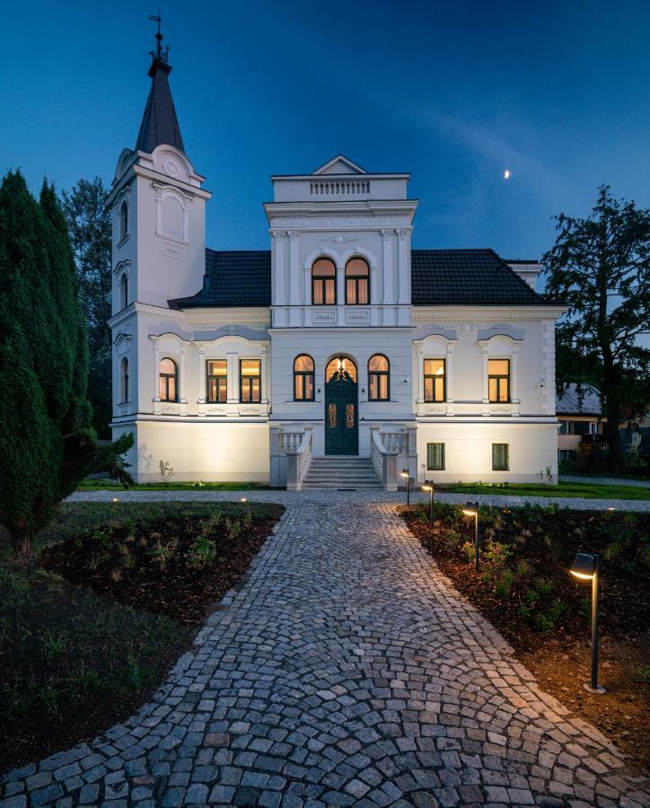 Villa Rosenaw Rožnov pod Radhoštěm Dış mekan fotoğraf